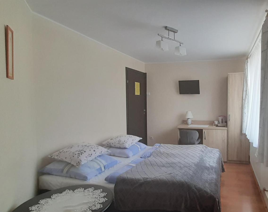 Bartek Dom Goscinny Darlowo Ruang foto